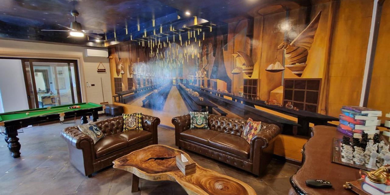 Potterland Luxury Pool Villa Pattaya Walking Street 6 Bedrooms エクステリア 写真