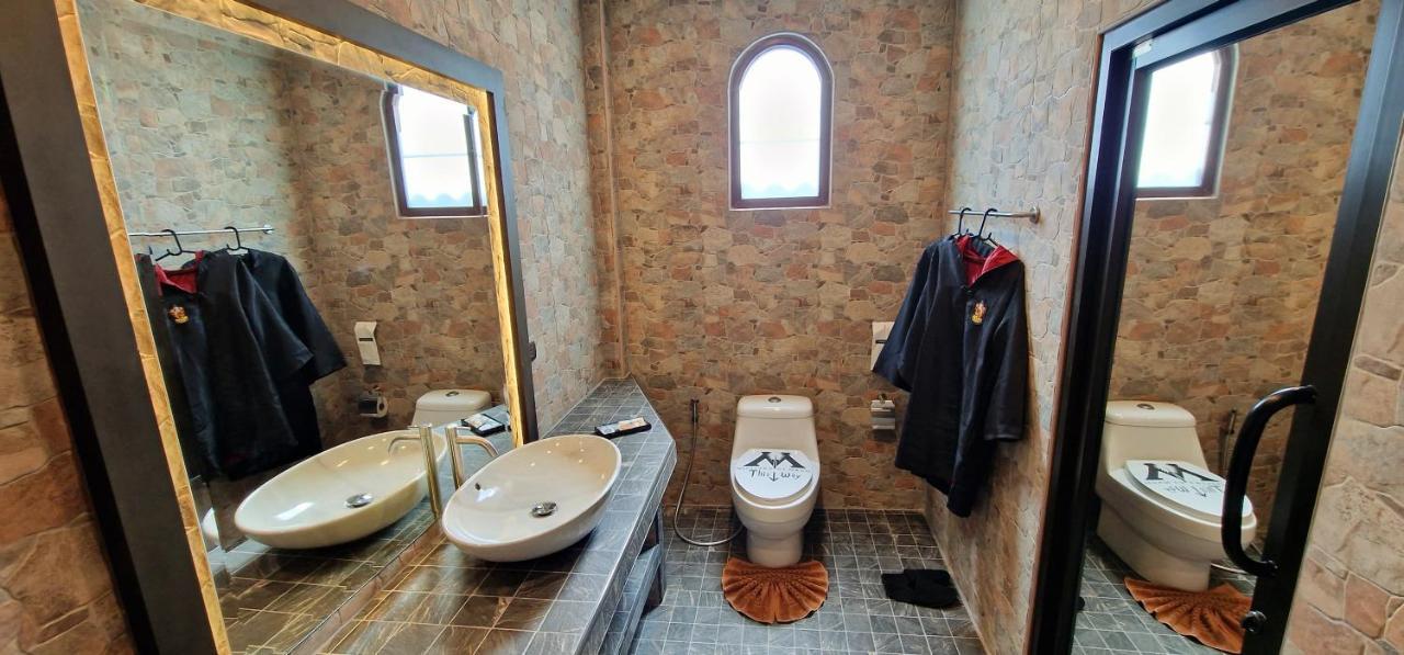 Potterland Luxury Pool Villa Pattaya Walking Street 6 Bedrooms エクステリア 写真