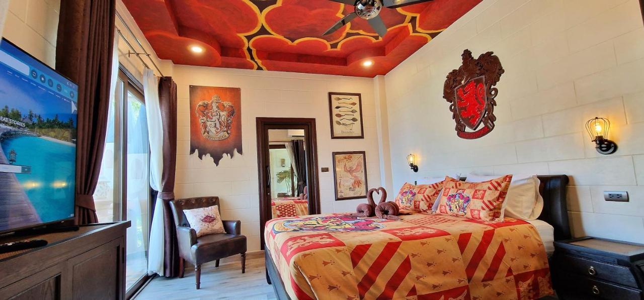 Potterland Luxury Pool Villa Pattaya Walking Street 6 Bedrooms エクステリア 写真