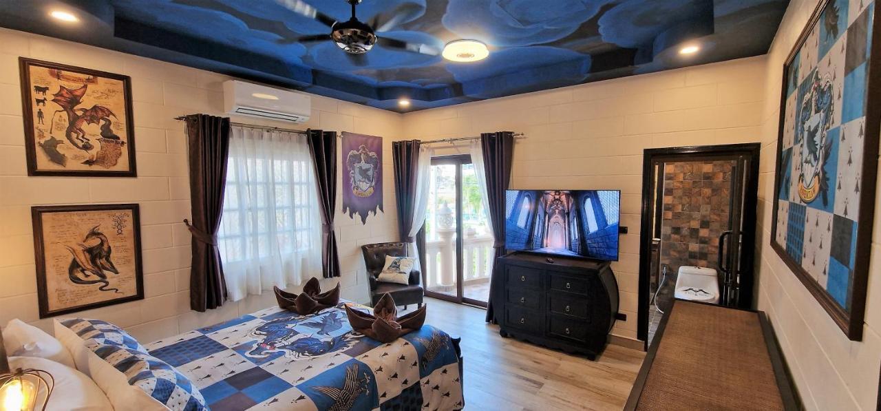 Potterland Luxury Pool Villa Pattaya Walking Street 6 Bedrooms エクステリア 写真
